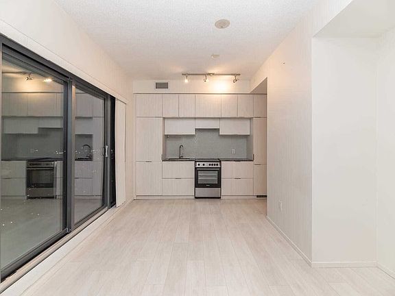 5th image of 159 Dundas St E #4006