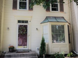 4 Second Tee Ct, Baltimore, MD 21209