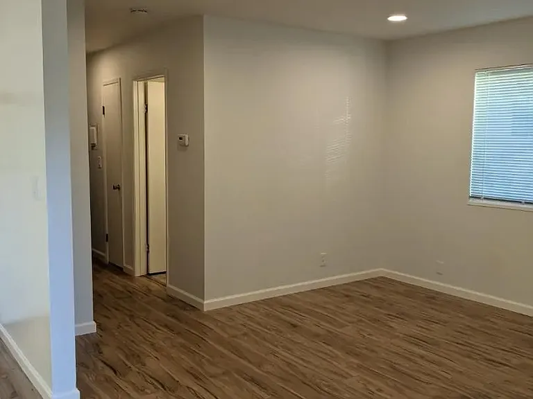1564 Hollenbeck Ave #1 — Photo 14