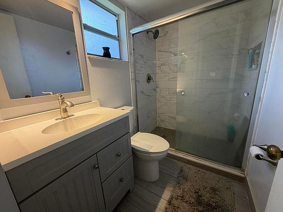 4th image of 106 Gardens Drive #203