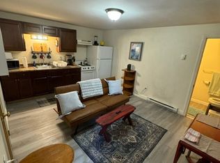 11 Lincoln Ave., Newmarket, NH 03857