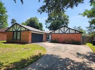 22527 Millgate Dr, Spring, TX 77373