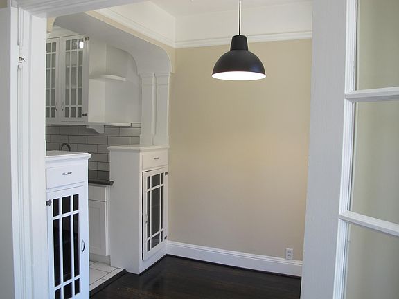 5th image of 75 Dolores St APT 6