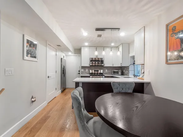 152 Beach Street image 2 of 36