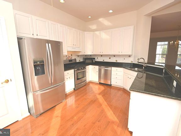 2nd image of 6215 William Edgar Dr