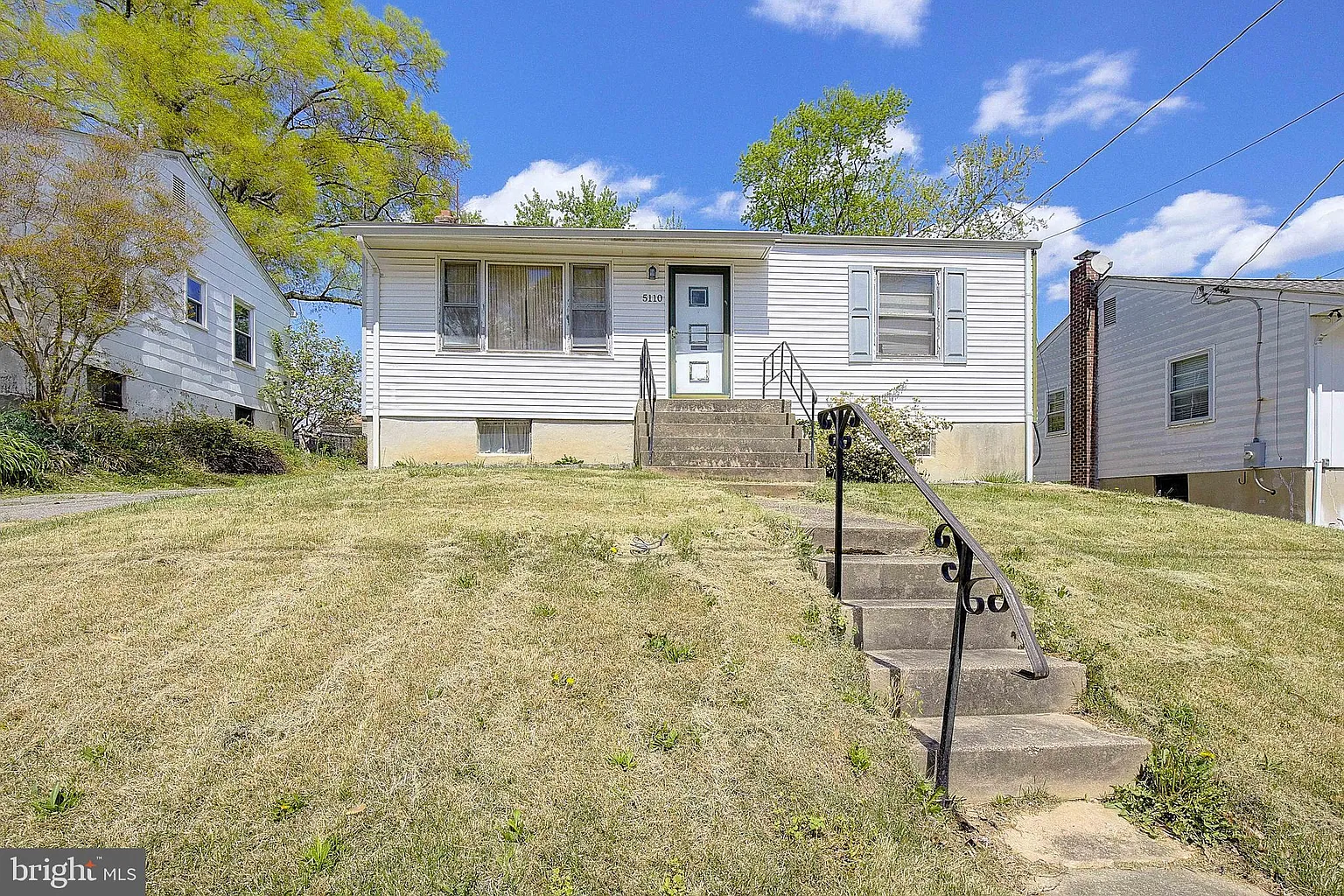 5110 Iroquois St photo 1