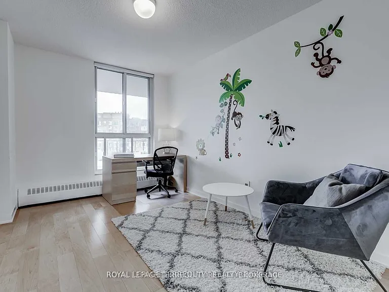 60 Southport St #214 — Photo 12