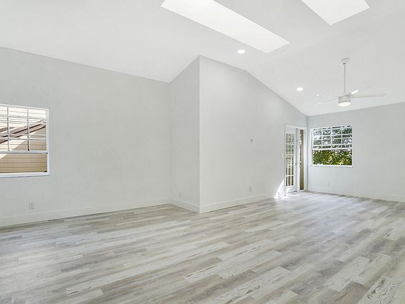 20221118143958724527000000-o