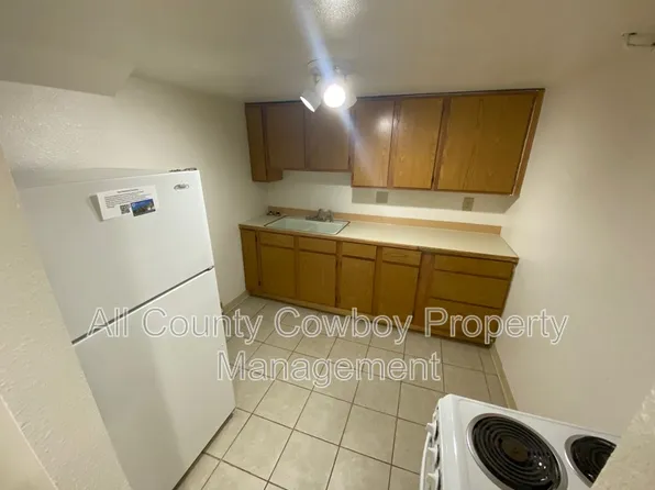 1217 1/2 W Bradley St, Laramie, WY 82070