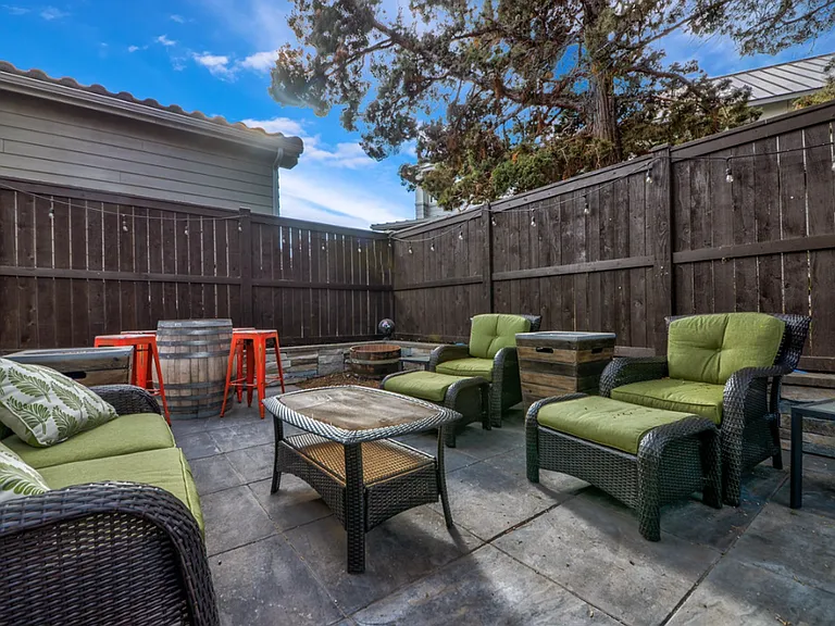 63132 NW Via Cambria — Photo 21