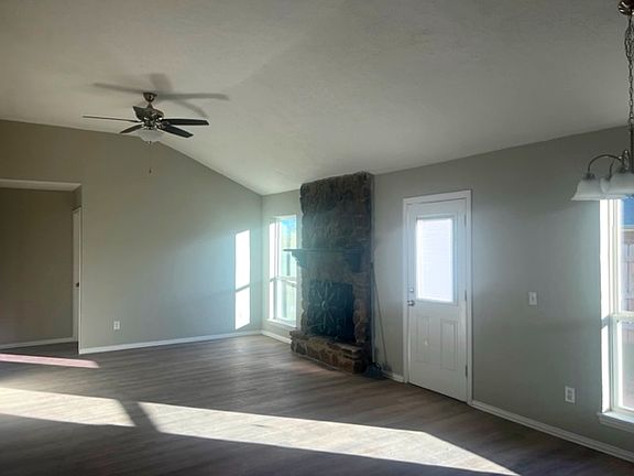 3rd image of 5056 Clear Springs Dr