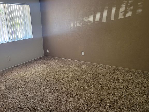 5th image of 380 Taylor Dr #18
