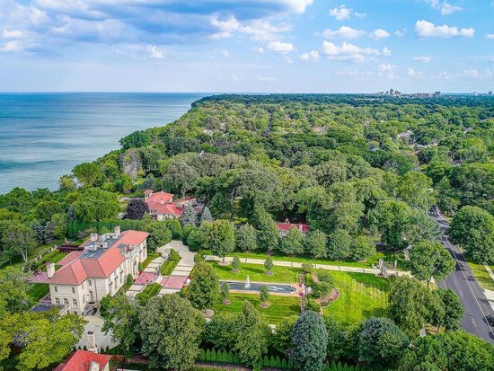 5270 N Lake Dr, Whitefish Bay, WI 53217 | MLS #1701961 | Zillow