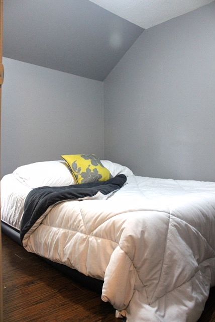 1st image of 611 Livingston Ave #2