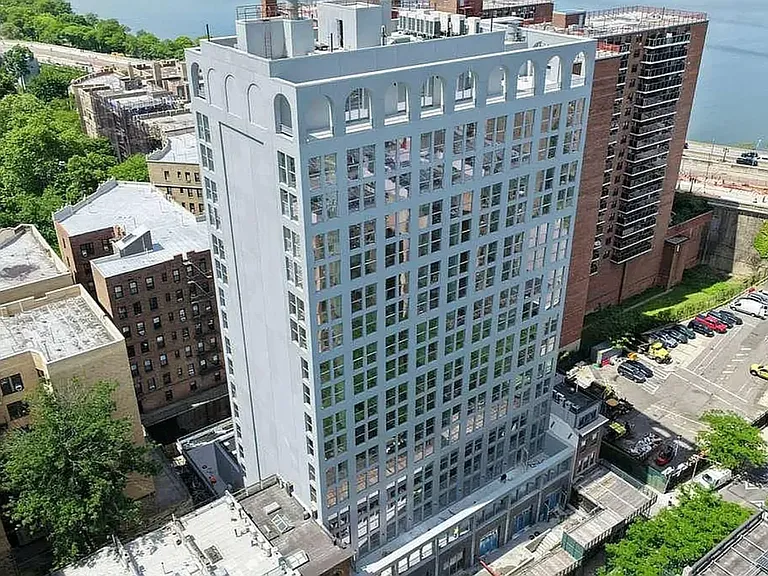 636 W 158th St #PHC — Photo 24