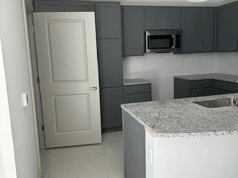 2055 Stanford Ln — Photo 148