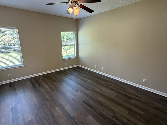 5th image of 3448 Oval Hesson Ln