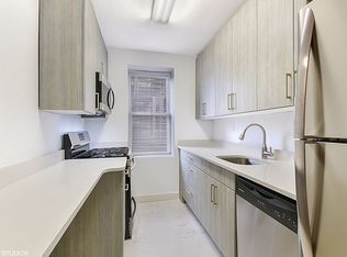 20-28 Seagirt Blvd #4E, Far Rockaway, NY 11691