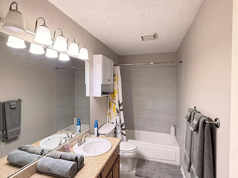4209 Mulberry Dr — Photo 17