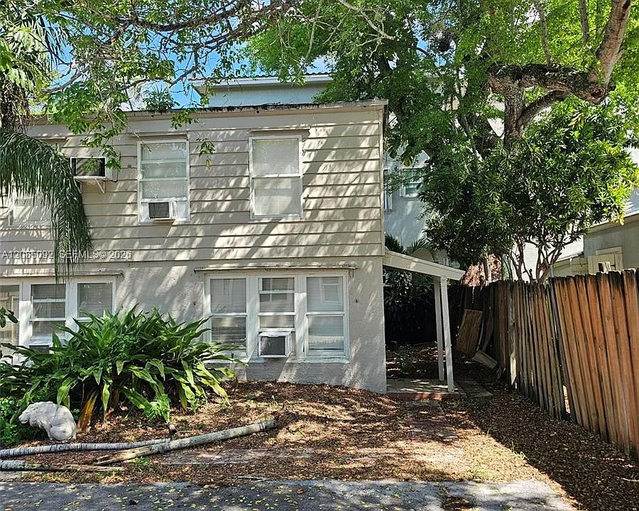 807 SW 4th St #BACK