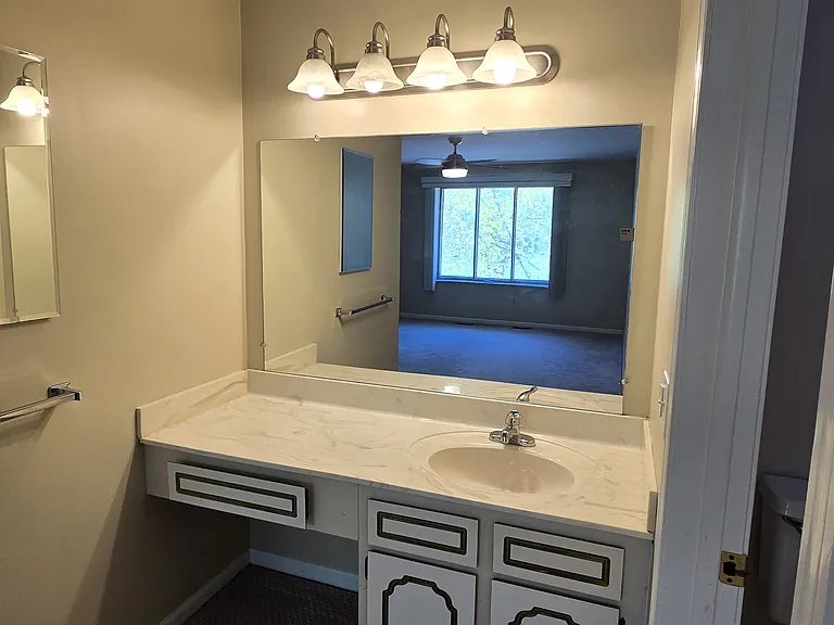 42206 Toddmark Ln — Photo 17