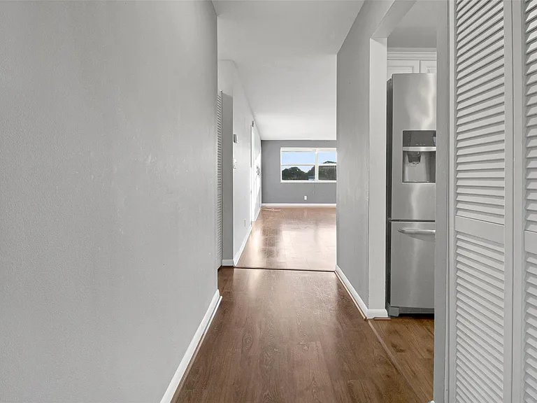 6890 Royal Palm Blvd #312H — Photo 8