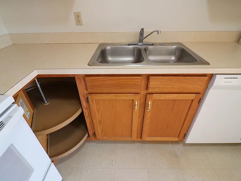 812 W Main St #4 — Photo 8