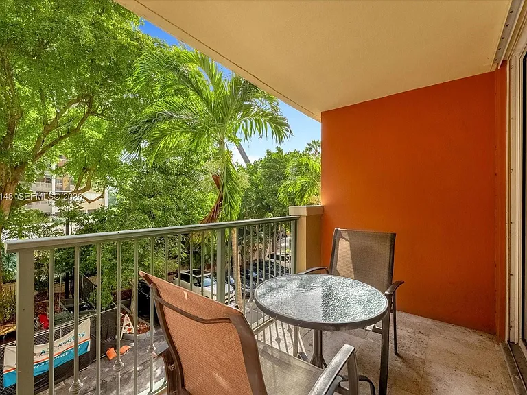 2951 S Bayshore Dr #307 — Photo 10
