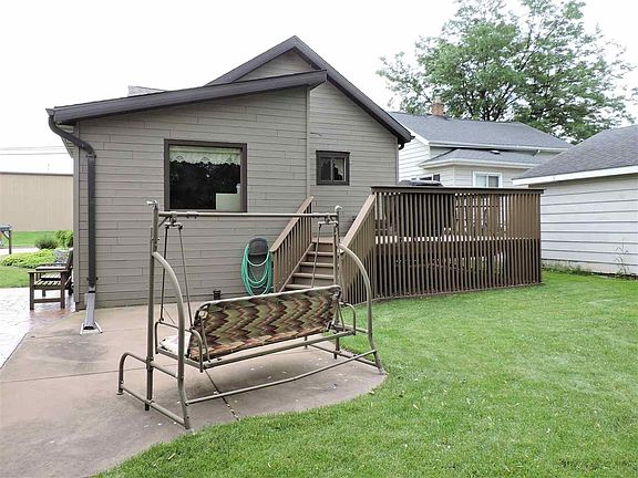 Back deck and patio!