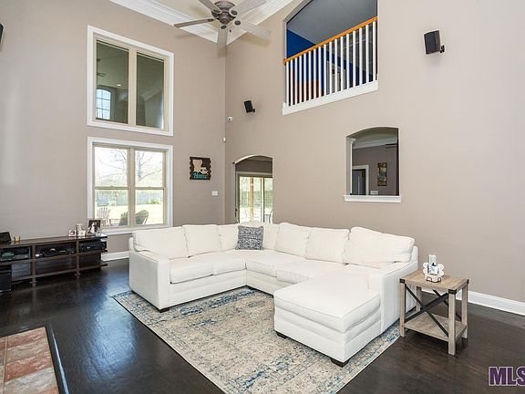 4th image of 18298 Manchac Place Dr