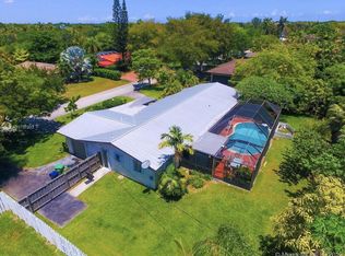 7300 SW 135th Ter, Pinecrest, FL 33156