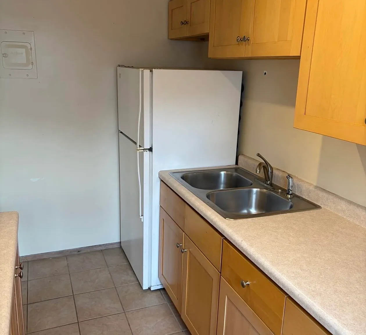 1 bed, 700 sqft, $999 — Photo 2
