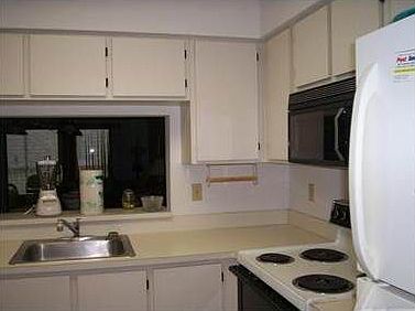 4th image of 7320 Amberly Ln APT 201