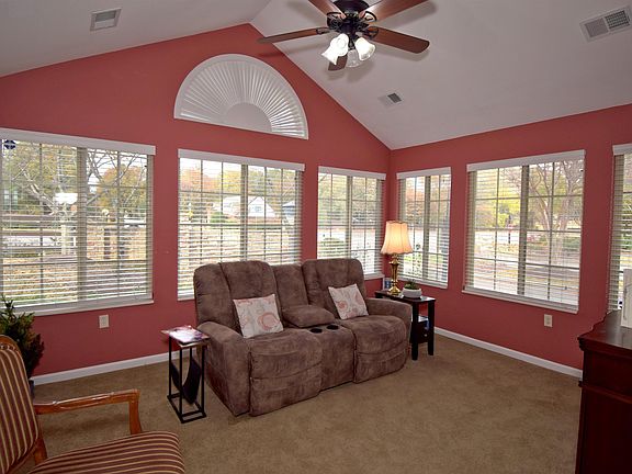 5th image of 1727 W Southfield Cir #6