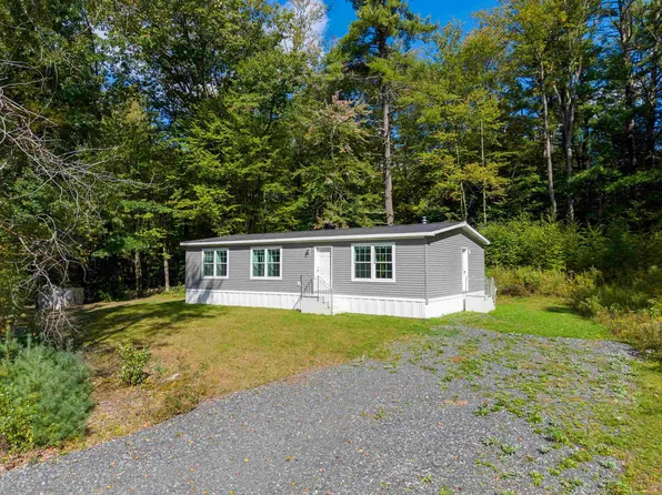 18 Blueberry Hill Park, Charlestown, NH 03603