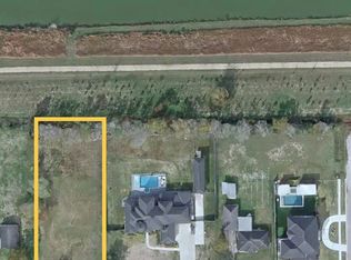 5721 Becky Ln, Pearland, TX 77584
