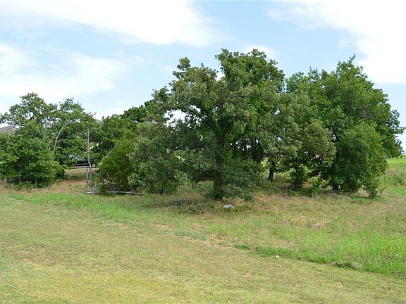 4th image of 421 Summercrest Ct