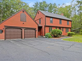 31 Highland Rd, Standish, ME 04084