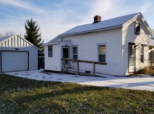 23 E High St, Attica, OH 44807