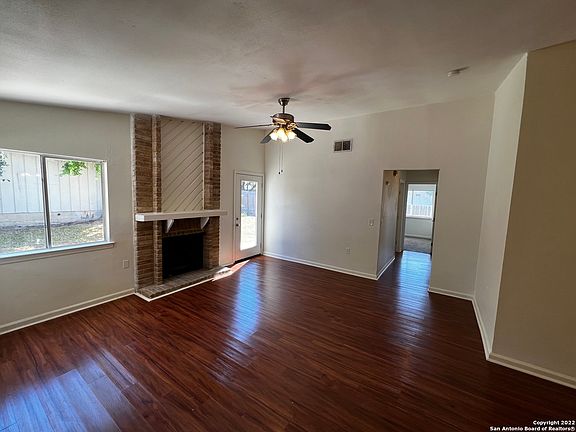 5th image of 16419 OAK ROCK ST