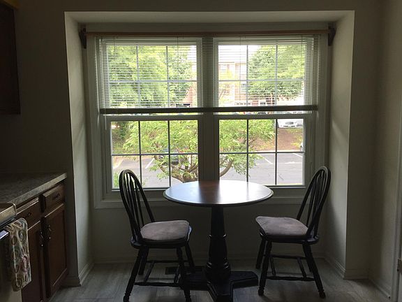 2nd image of 6734 Sunset Woods Ct