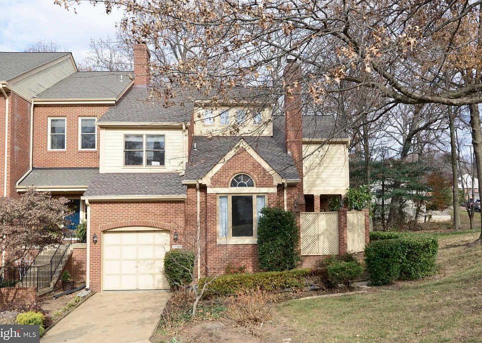 1st image of 10200 Aspen Willow Dr