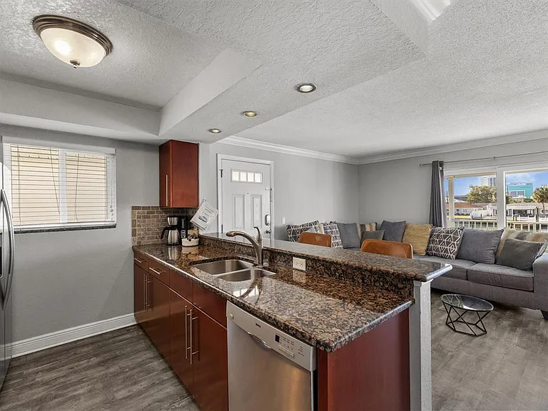 185 Brightwater Dr #5 — Photo 22