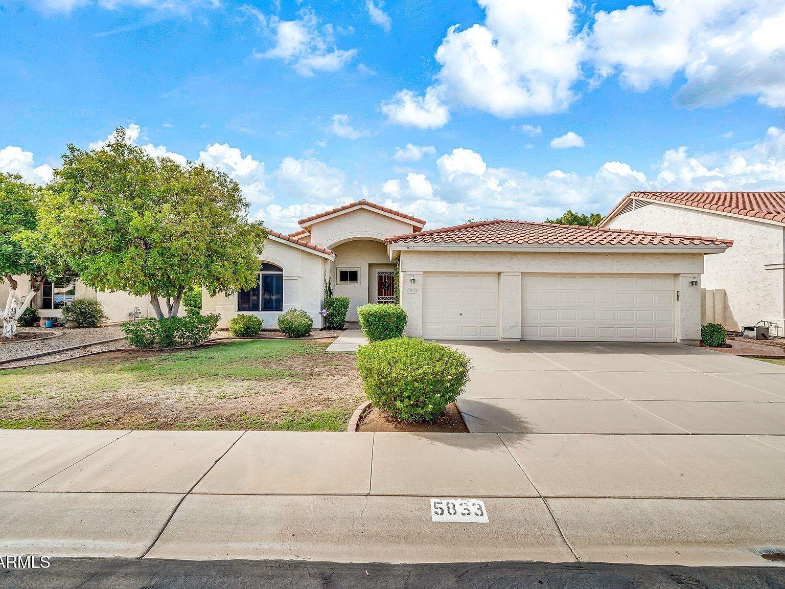 5833 W CHARTER OAK Road, Glendale, AZ 85304 | Zillow