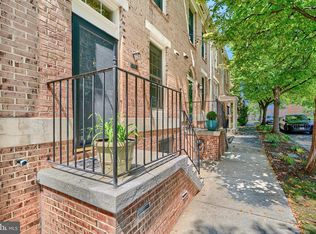 1206 S Streeper St, Baltimore, MD 21224