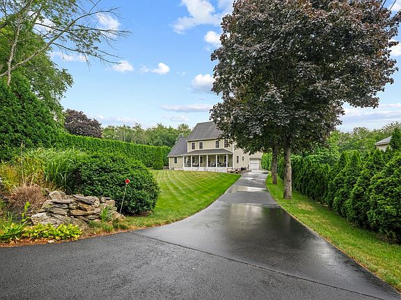 2nd image of 70 Ellis Rd