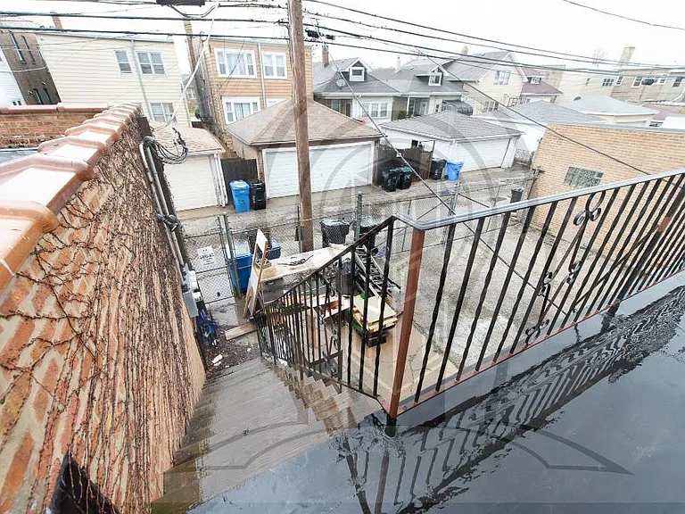 5222 W Belmont Ave #2R — Photo 16