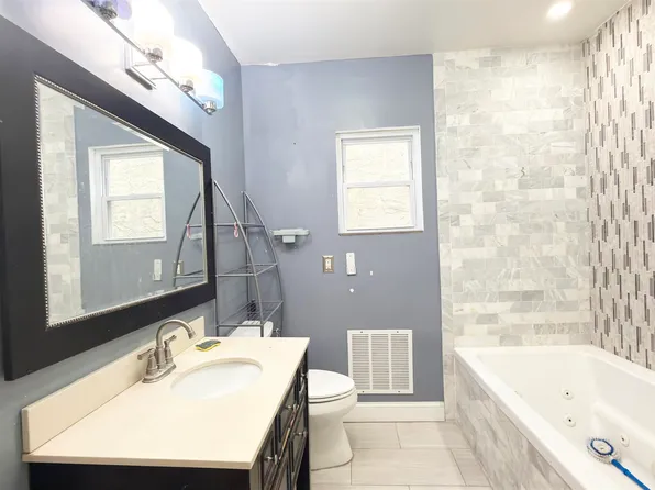 6013 Buchanan Place image 7 of 24