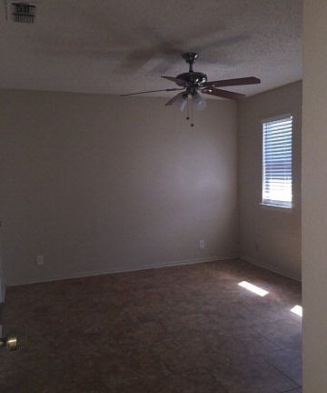 5th image of 950 W 31st St