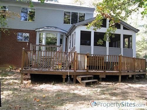 2nd image of 2072 Lakelyn Ct
